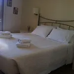 Royalrose Apartamento *