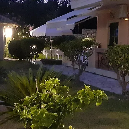 Royalrose Apartment