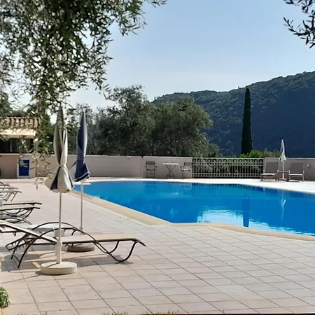 Royalrose * Paleokastritsa