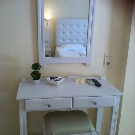 Royalrose Apartment