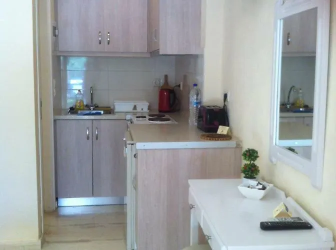 Royalrose * Paleokastritsa