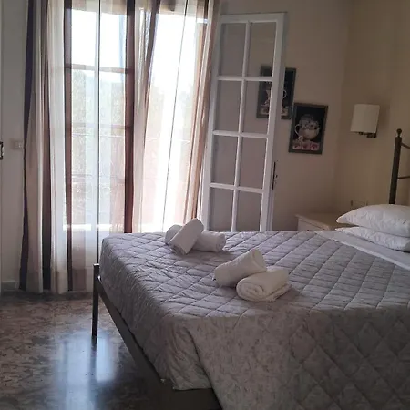 Royalrose * Paleokastritsa